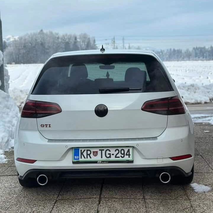 Black VW Golf MK7.5 Emblems 4