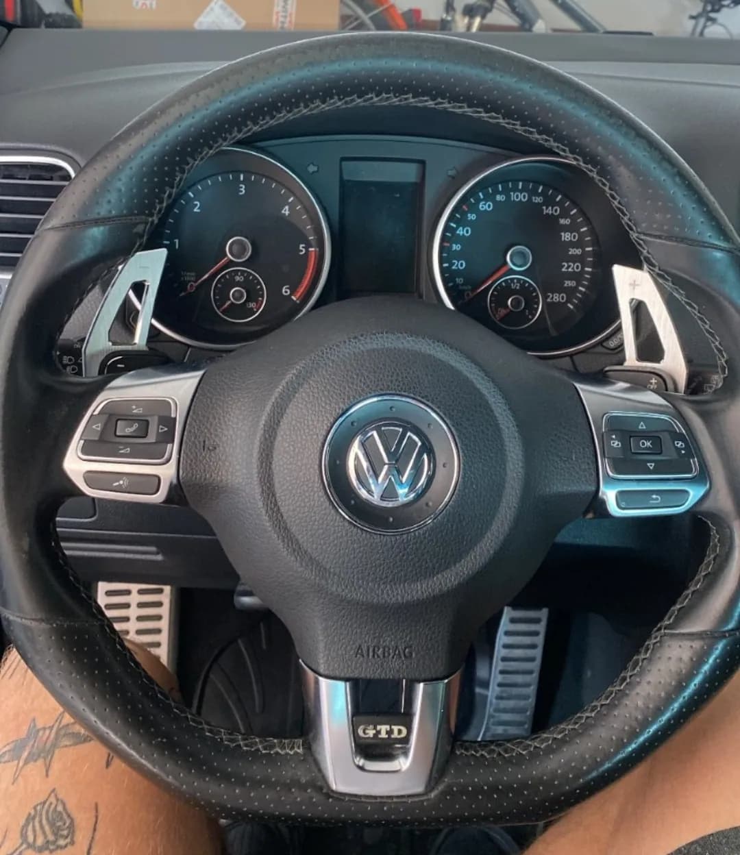 F1 Paddle Shifters VW Golf MK5 4
