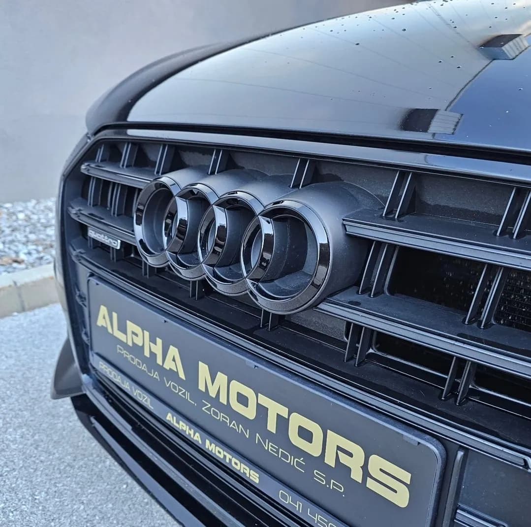 Black Audi A6 C7 Emblems 3