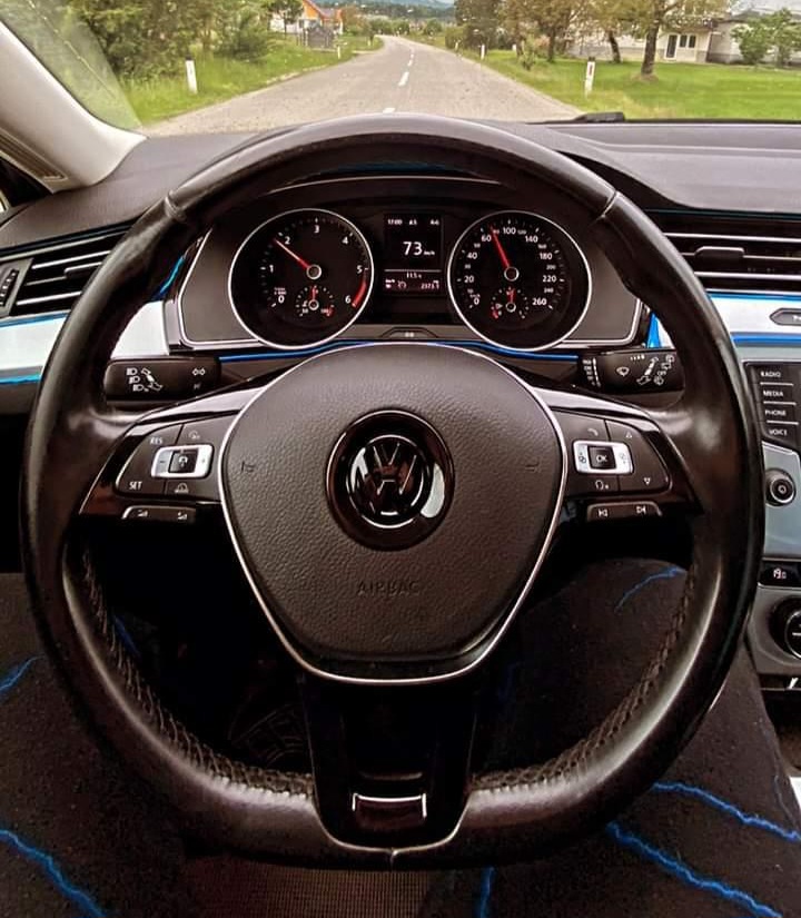 Black VW Steering Wheel Badge (older models)